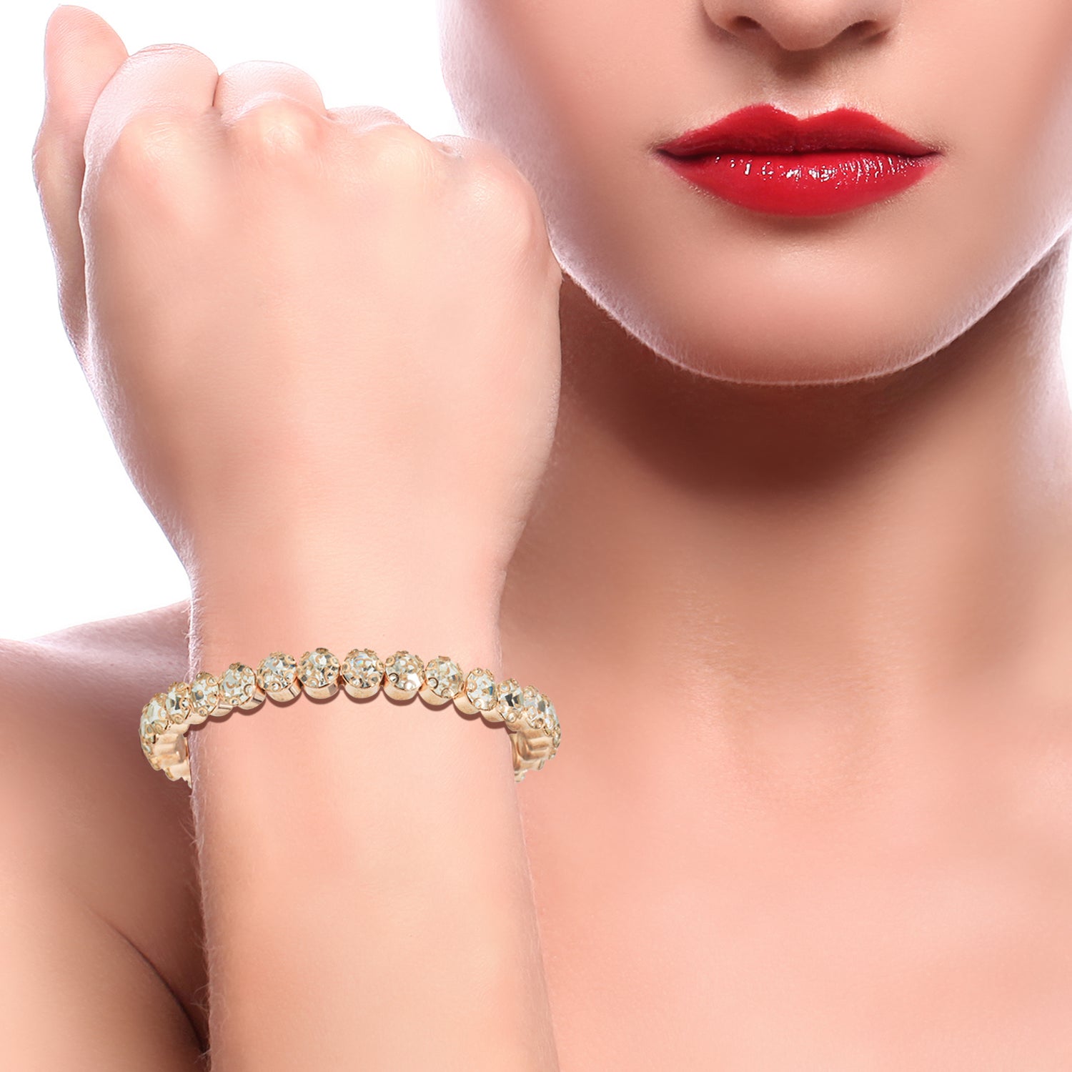 rose gold diamond bracelet model pic