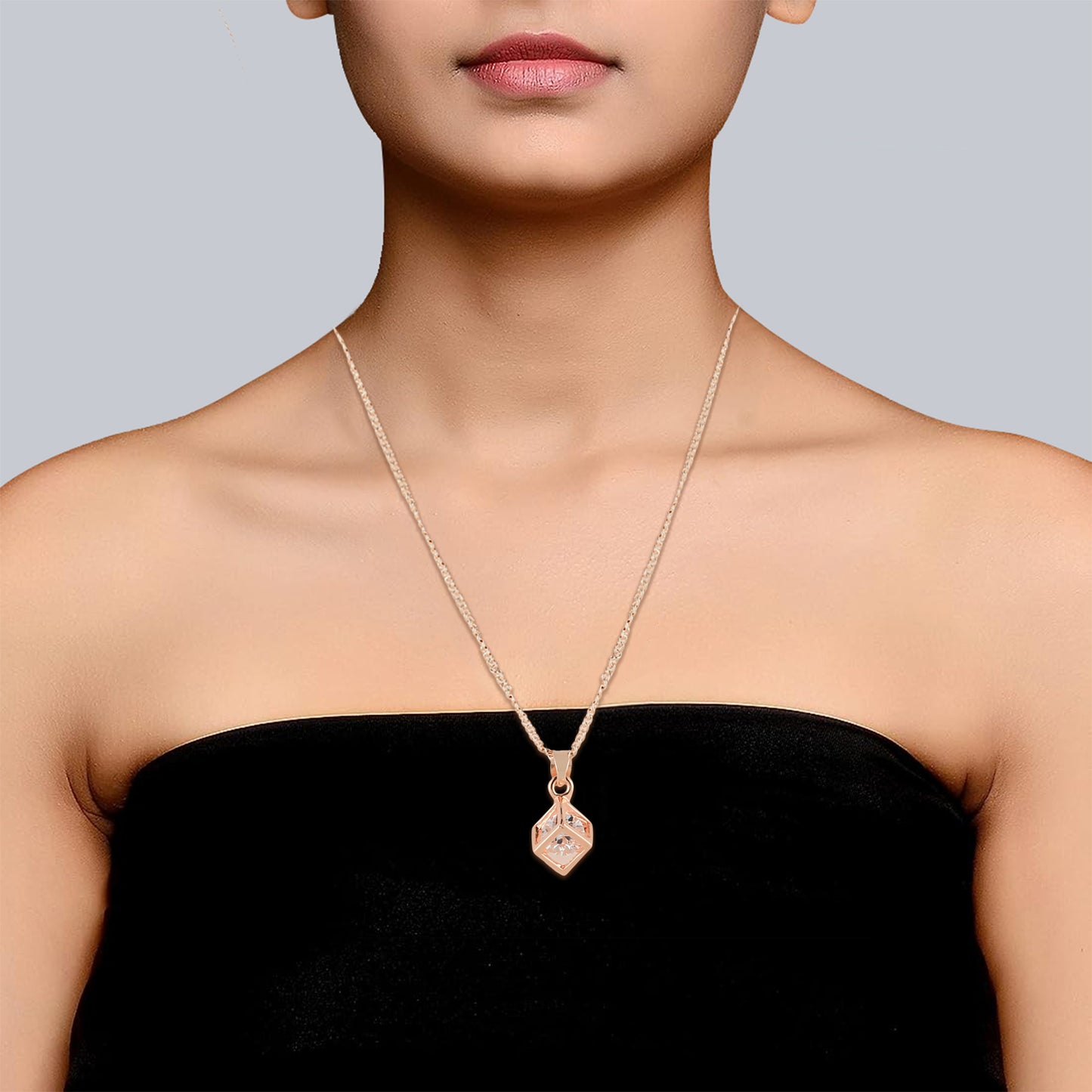 cube diamante pendant necklace with model