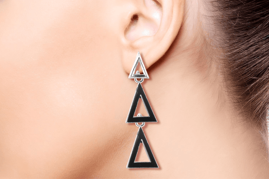 Earring for Women: A Guide to Finding the Perfect Fit