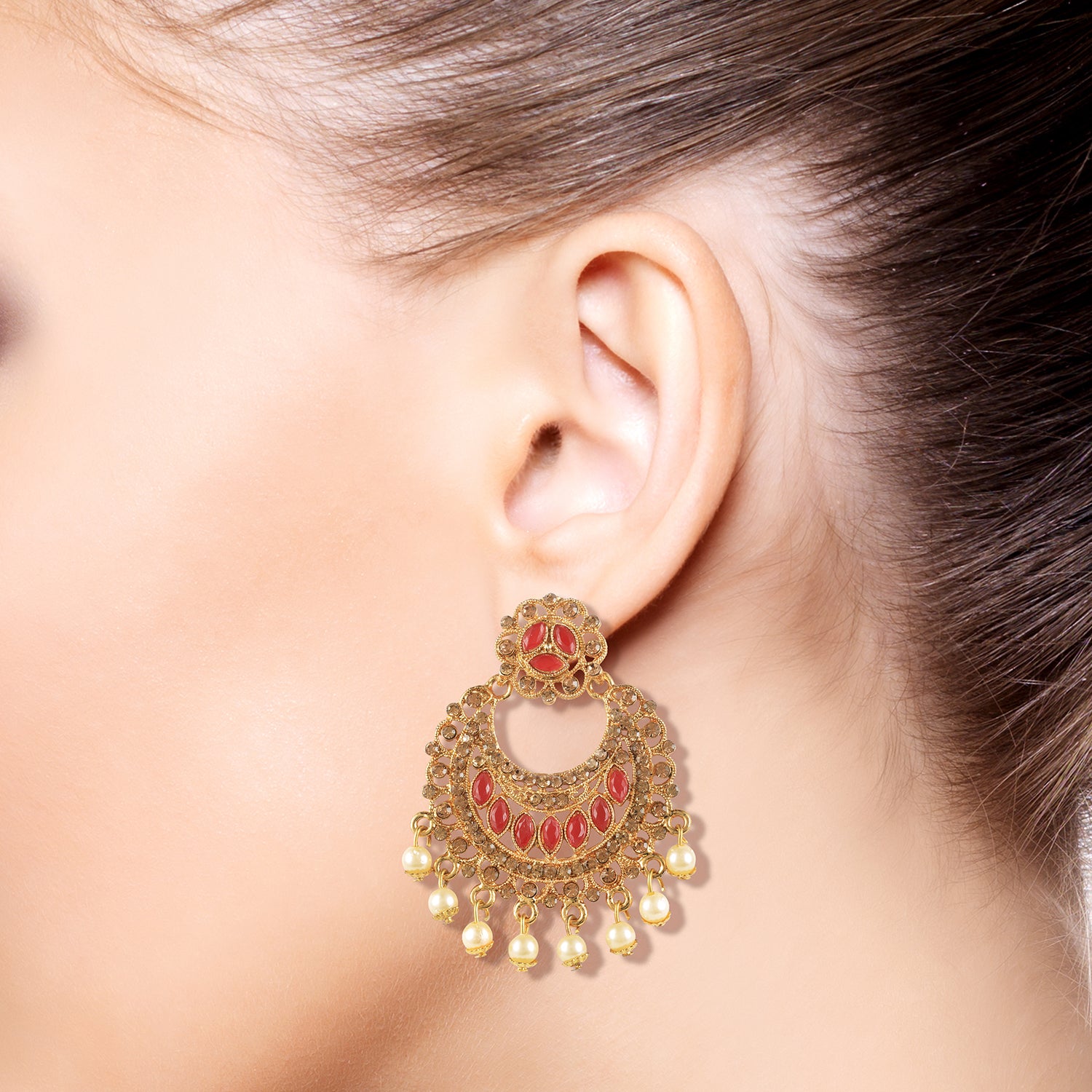 pink kundan gold pearl earrings model pic